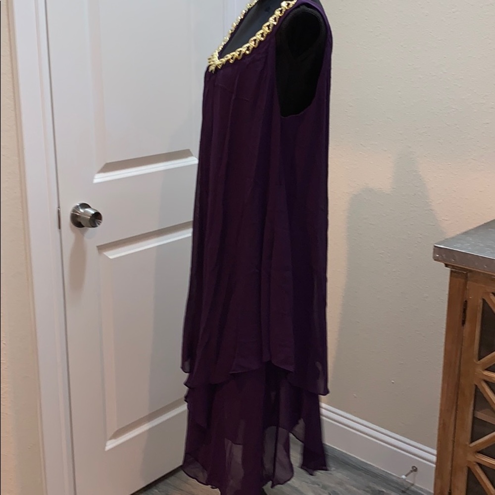 Dress - Picture 5 of 6